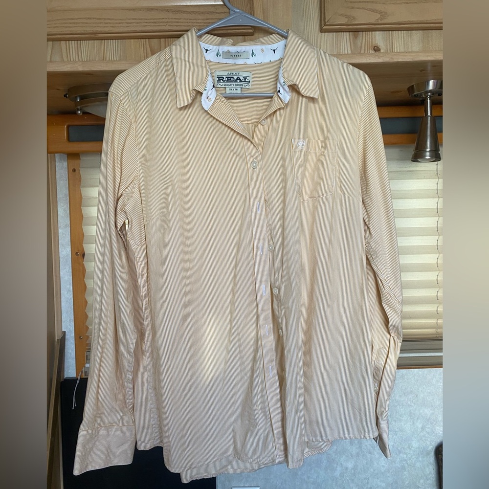 Ariat Women’s Button Down